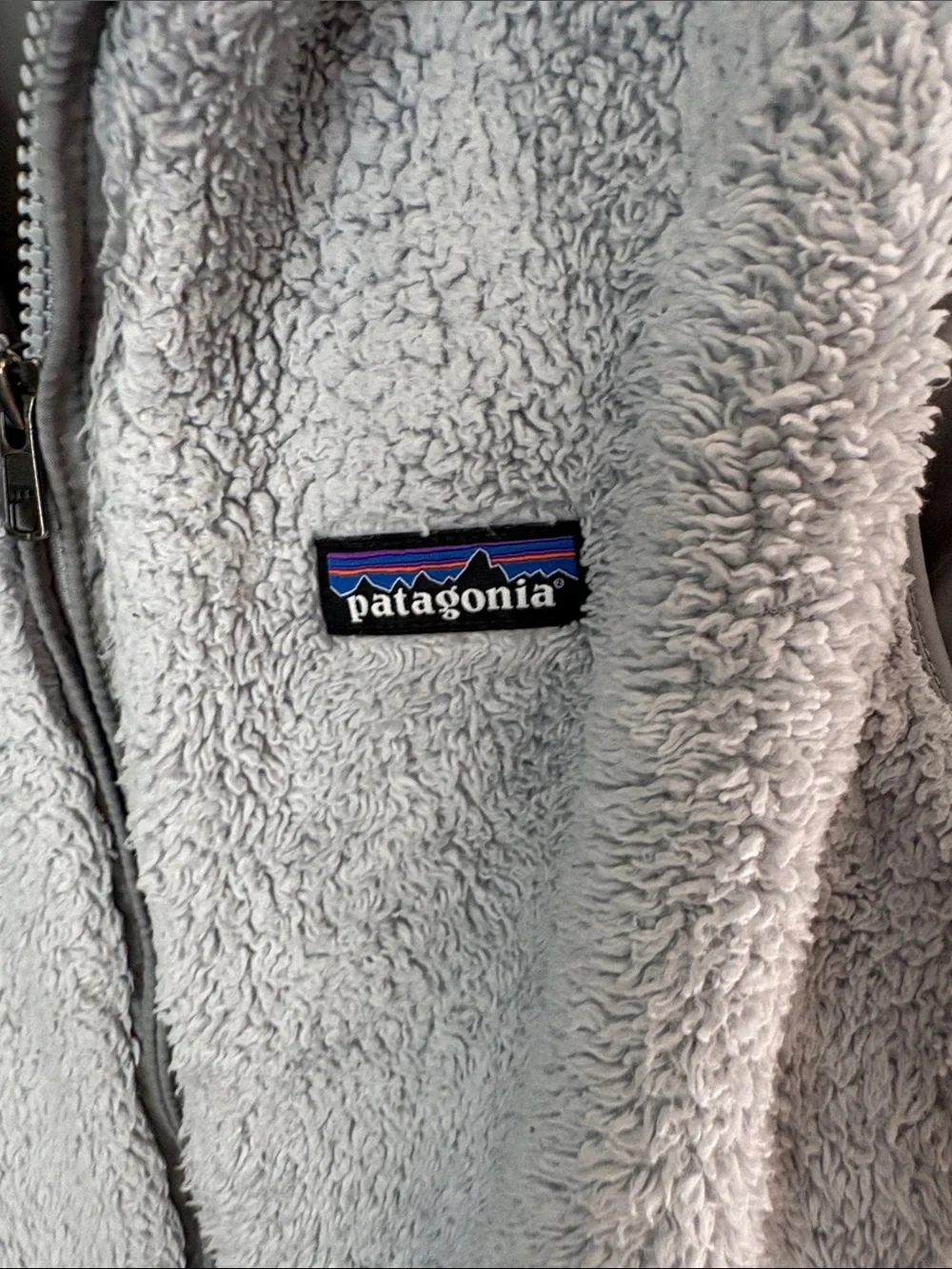 Patagonia Light Gray Fleece Vest with Logo - Picture 3 of 9